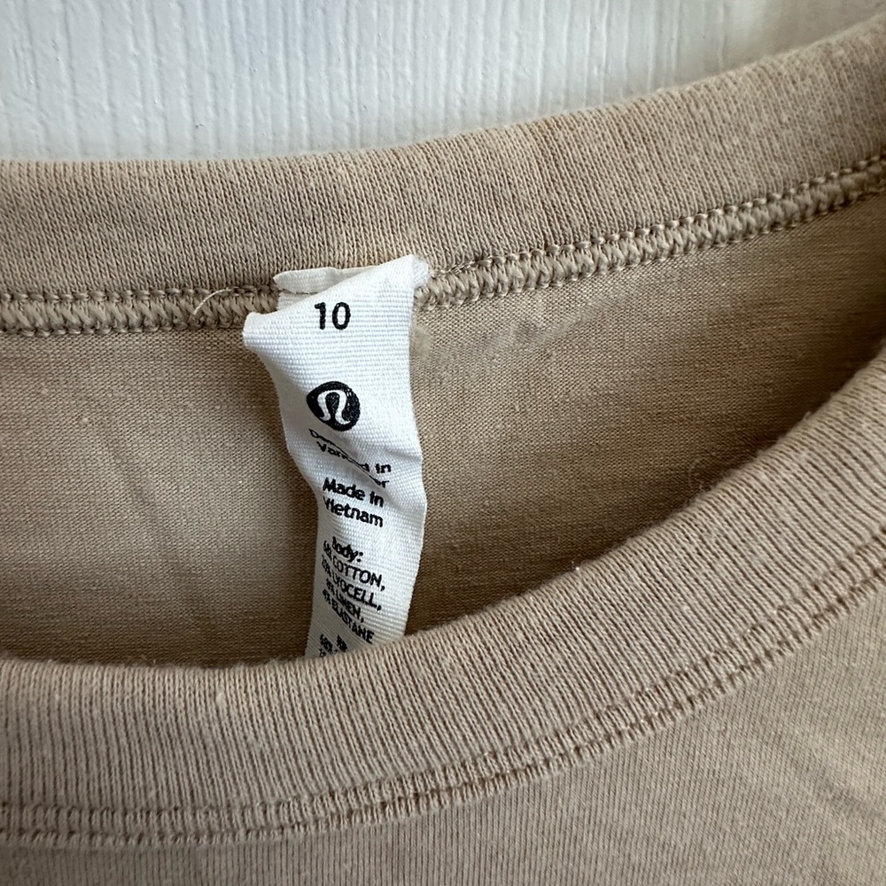 lululemon athletica Beige Long Sleeve Top - Picture 3 of 3
